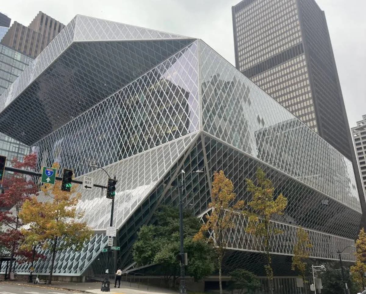 Seattle Central Library — Rem Koolhaas glass and steel architecture